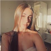 soy una chica muy amable y con ganas de enseñar a niños, desde siempre me ha gustado las matemáticas